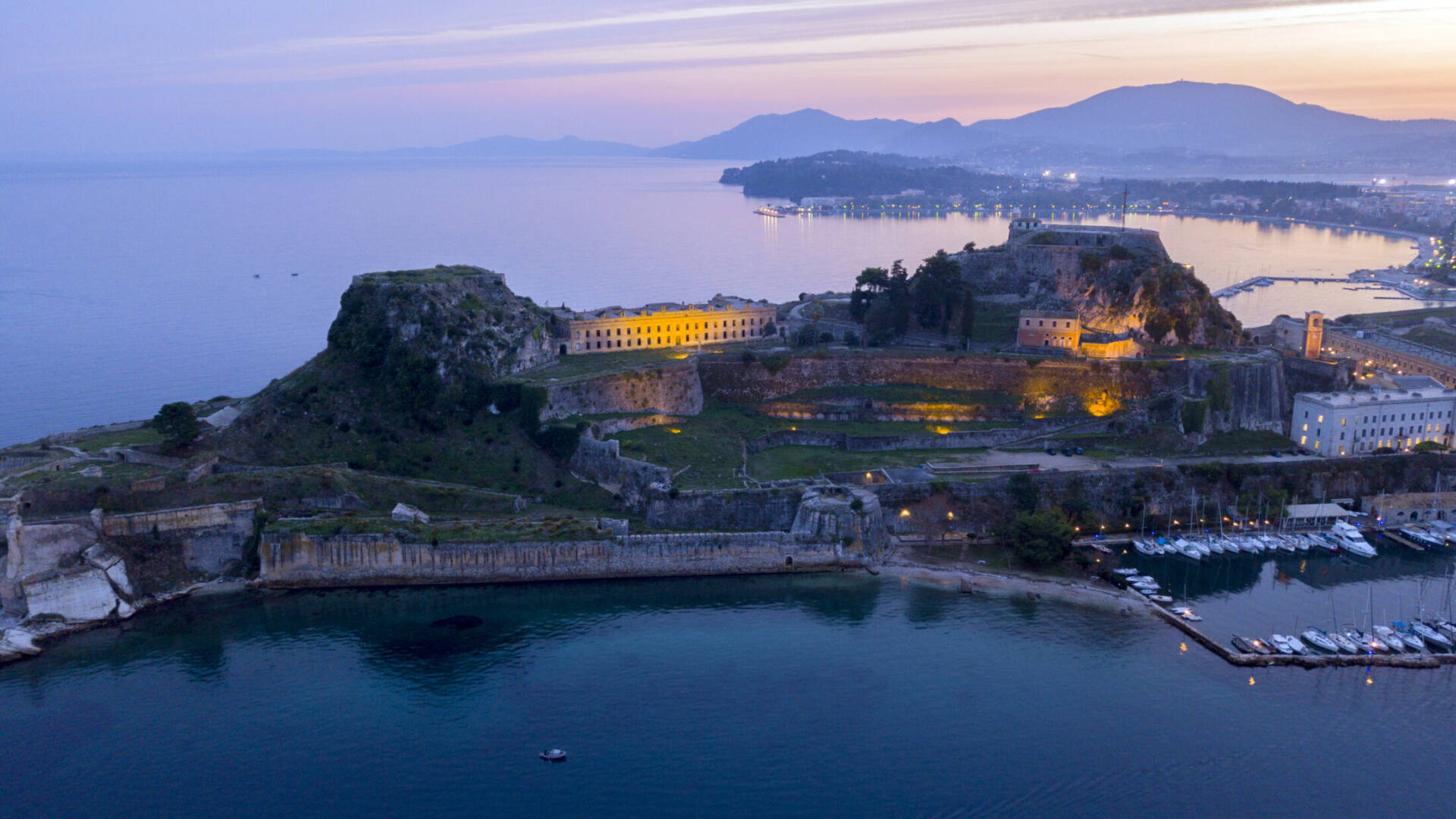 diethnes-festibal-kerkyras-epistrefei-dynamika